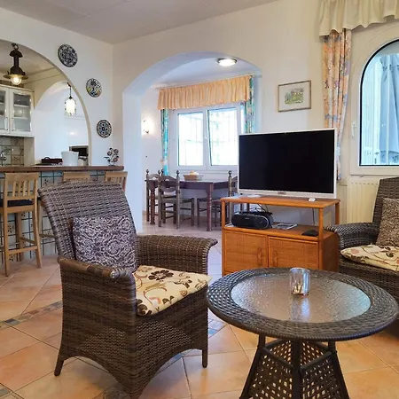 Leon Inmo Casa Nagore - 10074 * 엠푸리아브라바