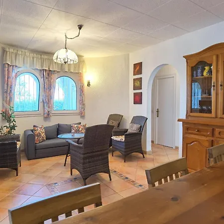 Leon Inmo Casa Nagore - 10074 Holiday home Empuriabrava
